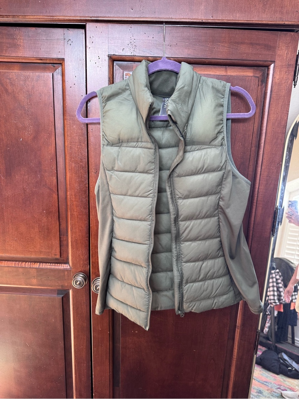 Savvi, Olive Green Quilted Puffer Athletic Vest, XL